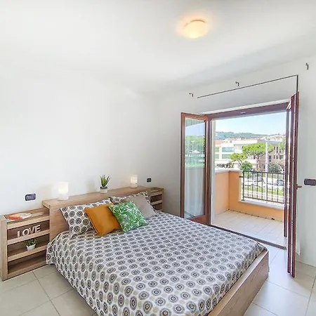 Bilocale Mareblu A Due Passi Dalla *