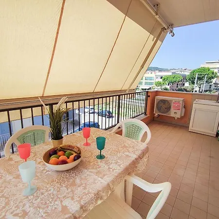Bilocale Mareblu A Due Passi Dalla Apartamento *