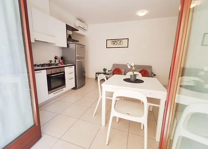 Bilocale Mareblu A Due Passi Dalla