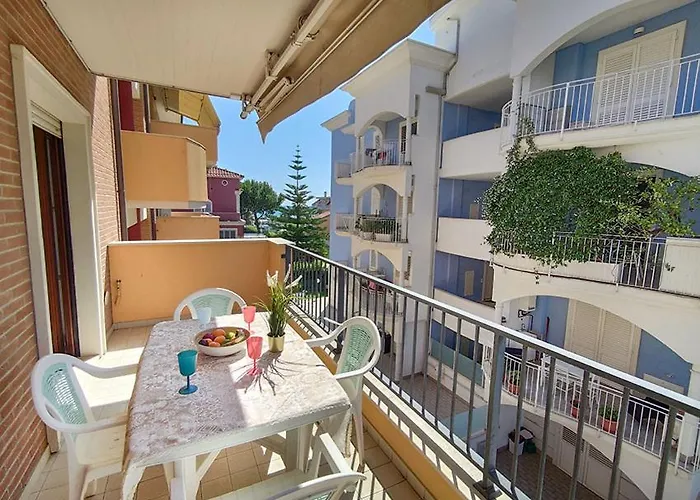 Bilocale Mareblu A Due Passi Dalla *